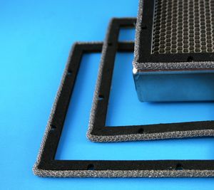 Netzdichtung / Metall / für Türen / mit EMI-Abschirmung