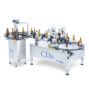 automatische Etikettiermaschine / für selbstklebende Etiketten / für Flaschen / für Seitenauftrag