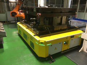 elektrischer selbstfahrender Wagen 1