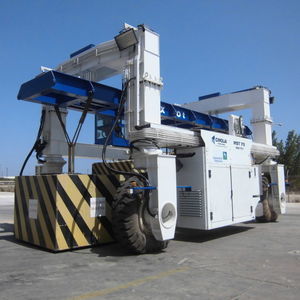 Portalhubwagen mit Gummireifen 1