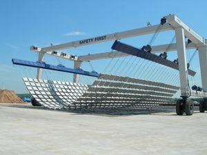 Portalhubwagen mit Gummireifen 1