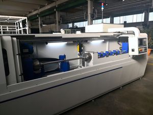 CNC-Tieflochbohrmaschine 1