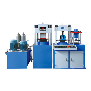 Scher-Prüfmaschine 1