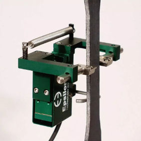 Axial-Dehnungsmesser