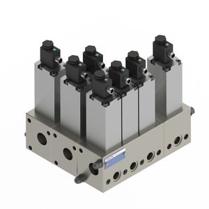 Hydraulik-Wegeventil mit Ventil