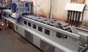 halbautomatische Cupcakemaschine