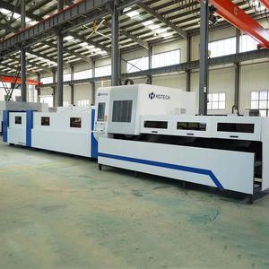 Laser-Schneidemaschine 1