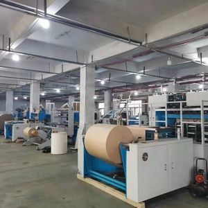 Papier-Kunststoffbeutelmaschine 1