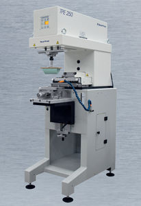 Tampondruckmaschine mit offenem Farbgebersystem