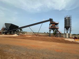 festinstallierte Betonmischanlage 1