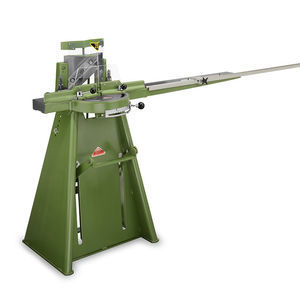 Ausklinkmaschine mit variablem Winkel 1