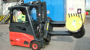 Transportklammer für Fässer 1