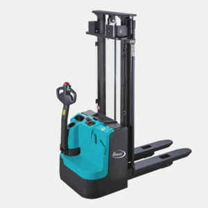 batteriebetriebener Stapler 1