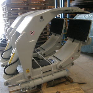 Gelenk-Befestigungssystem für Bagger 1