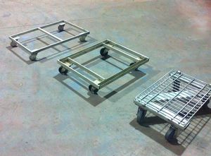 Metall-Transportwagen