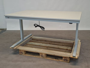 Stahl-Werkbank 1