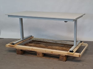Stahl-Werkbank 1