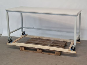 Stahl-Werkbank 1