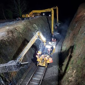 Vorschubschlitten mit hydraulischem Vorschub