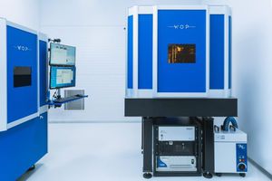 Femtosekunden-Laser-Mikrobearbeitungsmaschine 1