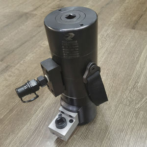 hydraulischer Spannbolzen 1