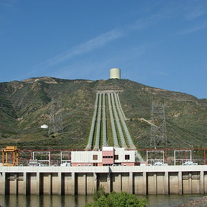 Turbinen-Wasserkraftwerk