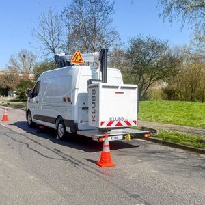 Teleskoparbeitsbühne auf Transporter