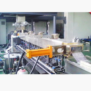 Doppelschnecken-Granulator 1