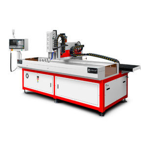 Bohr- und Gewindeschneidmaschine / CNC