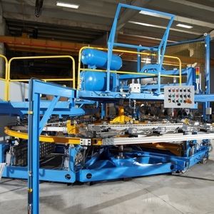 Platten-Thermoformmaschine