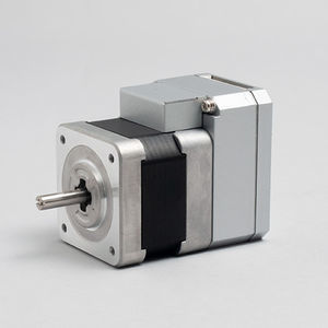 Servomotor mit integriertem Controller