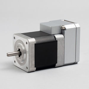 Servomotor mit integriertem Controller