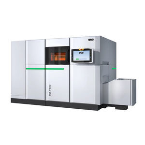 Additive Fertigungsmaschine / Kunststoff