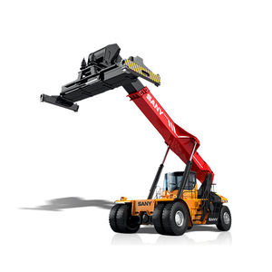 Teleskoplader für Containertransport 1