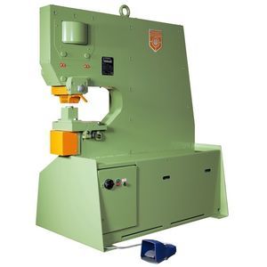 halbautomatische Stanzmaschine