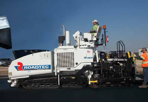 Asphaltfertiger 1