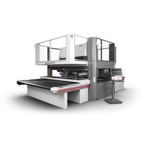 Laser-Schneidemaschine