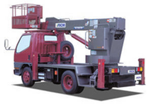 LKW-montierte Gelenkarbeitsbühne 1