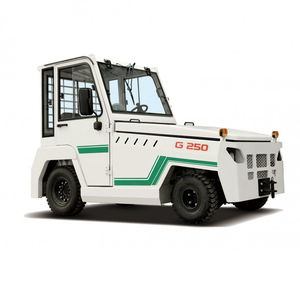 Schlepper mit Verbrennungsmotor