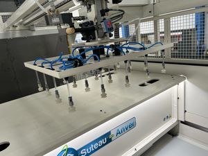 Beschickungs-Stapelmaschine