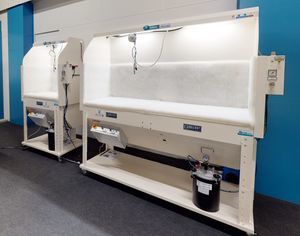 kontaktlose Klebemaschine