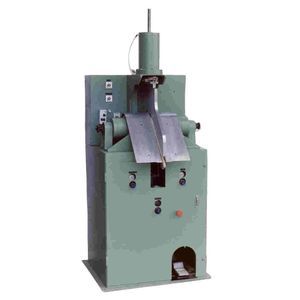 Crimpmaschine für Stiefel 1