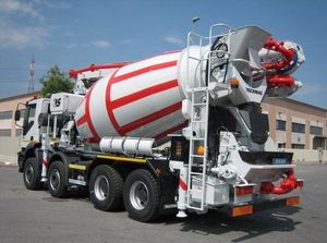 Fahrmischer-Betonpumpe 1