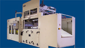 Rollen-Thermoformmaschine / Kunststofffolien / für Verpackung / automatisch