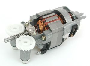 Universalmotor