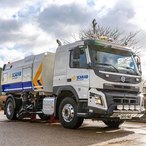 LKW-montierte mechanische Kehrmaschine 1