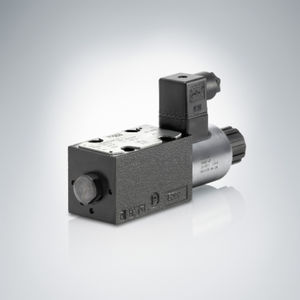 Hydraulik-Wegeventil / mit Klappe 1