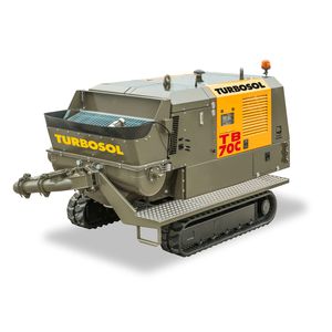 Betonpumpe auf Raupen