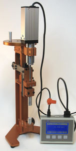 Kalibrator für hochauflösende Extensometer