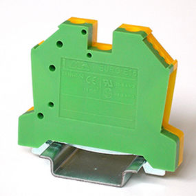 Klemmenblock auf DIN-Schiene
